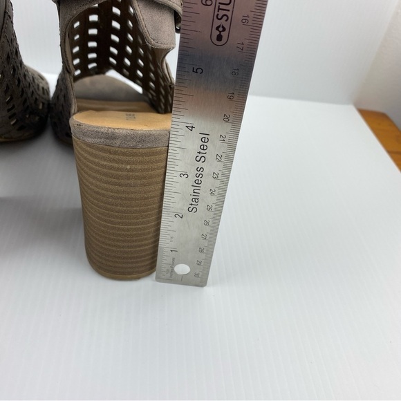 Maurices Block Heel Shoes Open Toe and Back Sz 9M - Picture 7 of 12